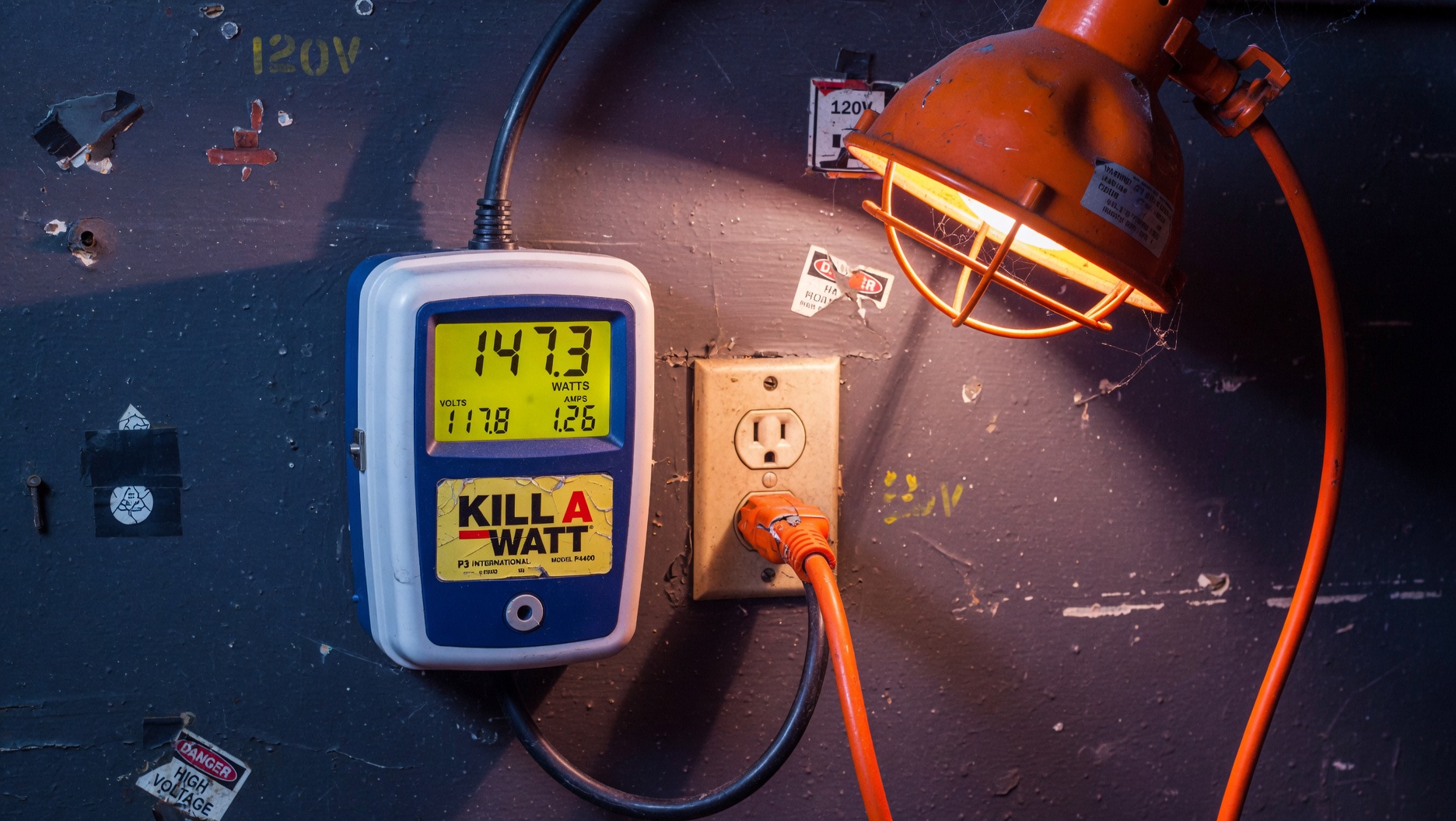 Bitcoin mining power and thermal monitoring setup for home lab